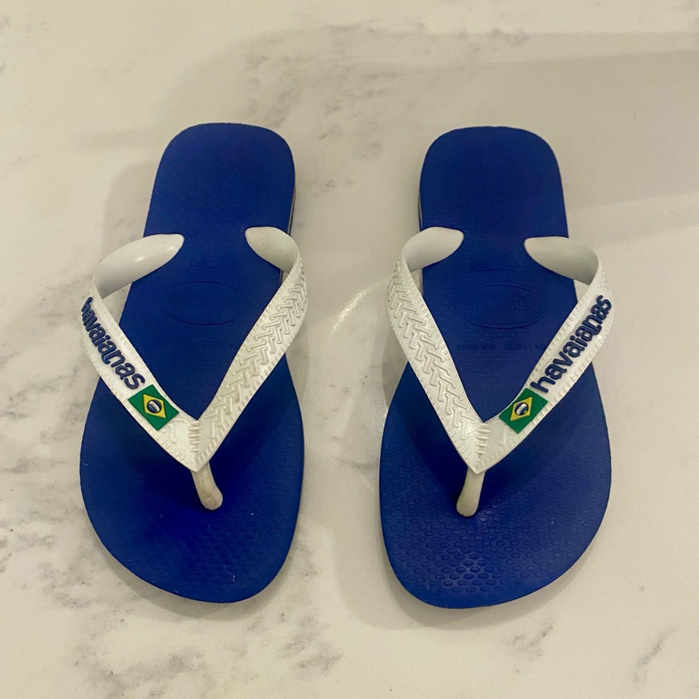 Havaianas Navy and White Sandals